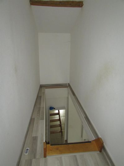 Image No.24-4 Bed House for sale