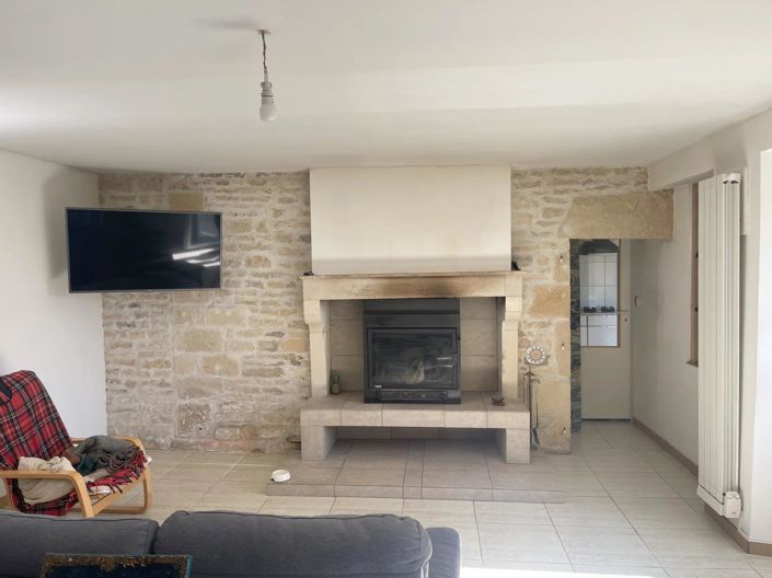 Image No.6-4 Bed House for sale