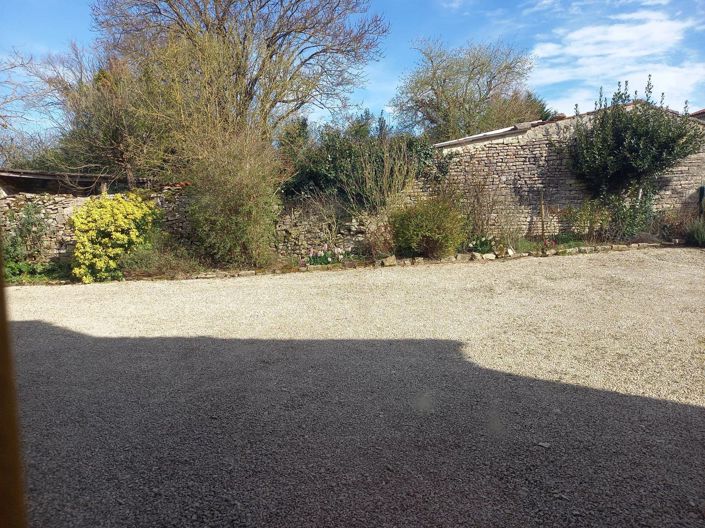 Image No.19-3 Bed House for sale