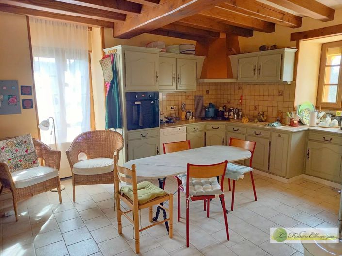 Image No.3-3 Bed House for sale