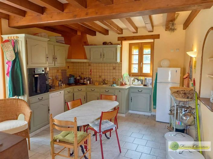 Image No.6-3 Bed House for sale