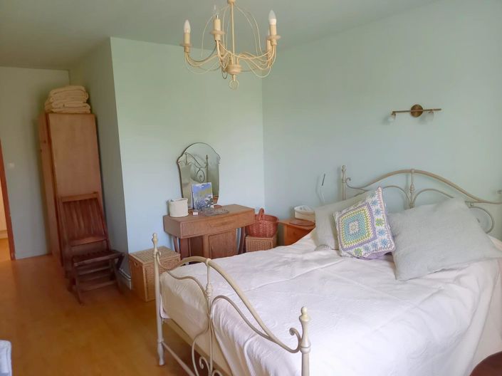 Image No.13-3 Bed House for sale