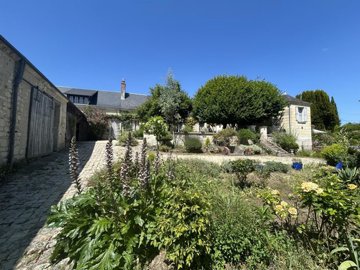 1 - Bourgueil, Maison