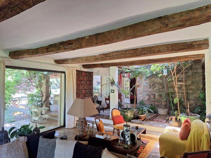 Image No.6-4 Bed House for sale