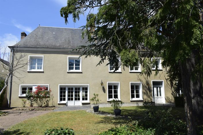 Image No.1-Maison de 5 chambres à vendre à Restigné