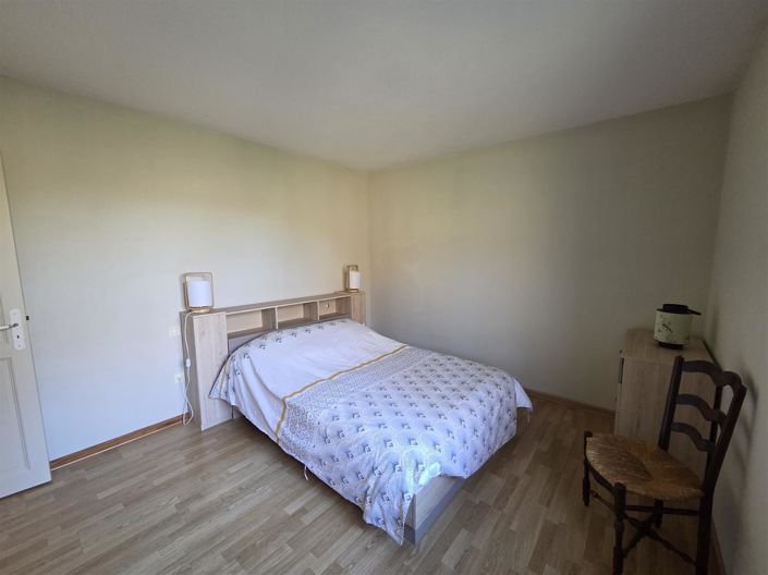 Image No.14-3 Bed House for sale