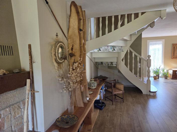 Image No.32-3 Bed House for sale