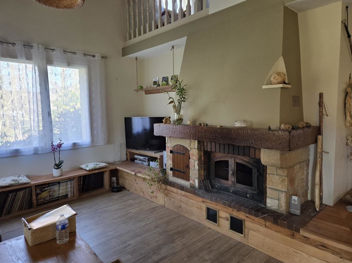 Image No.9-3 Bed House for sale