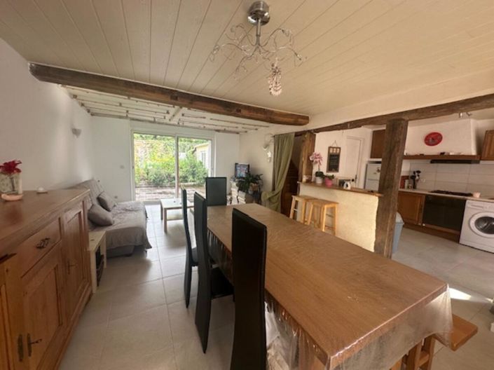 Image No.1-2 Bed House for sale