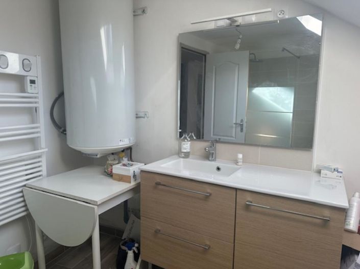 Image No.11-2 Bed House for sale