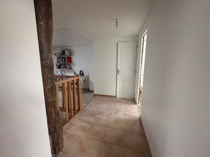 Image No.8-2 Bed House for sale