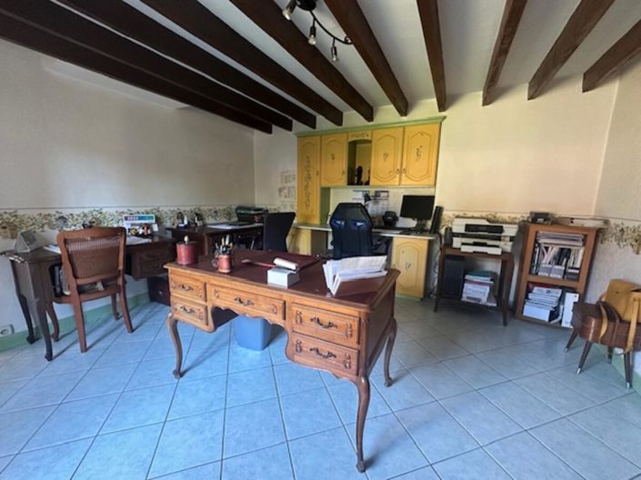 Image No.14-3 Bed House for sale