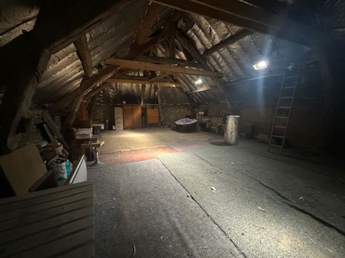 Image No.19-3 Bed House for sale