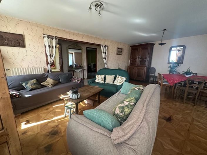 Image No.4-3 Bed House for sale