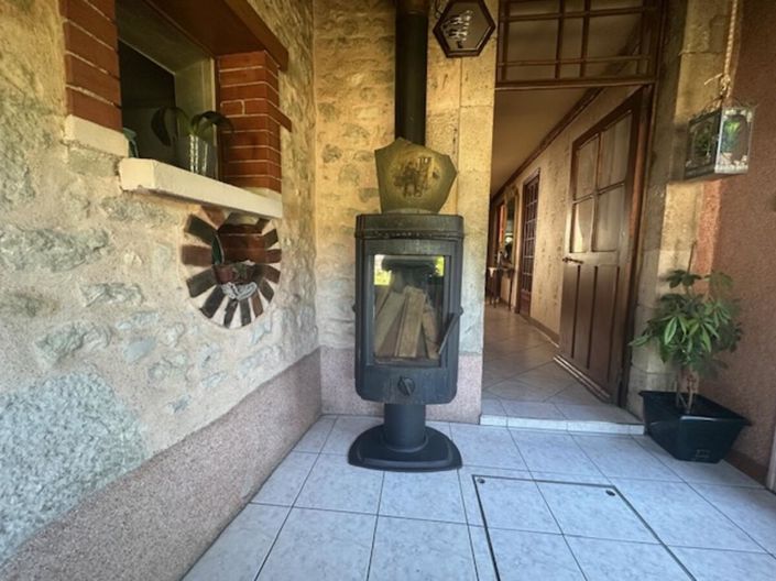 Image No.8-3 Bed House for sale