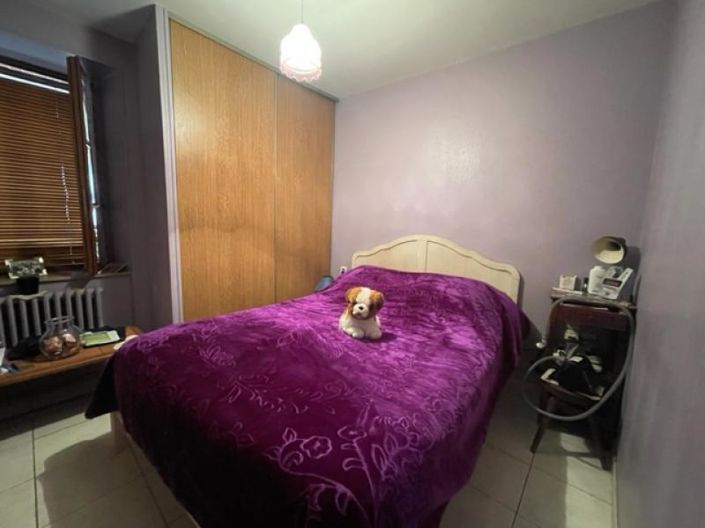 Image No.8-2 Bed House for sale