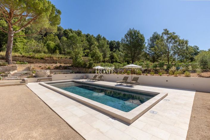 Image No.10-4 Bed House for sale