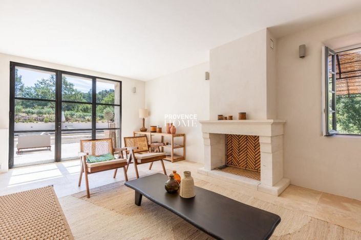 Image No.3-4 Bed House for sale