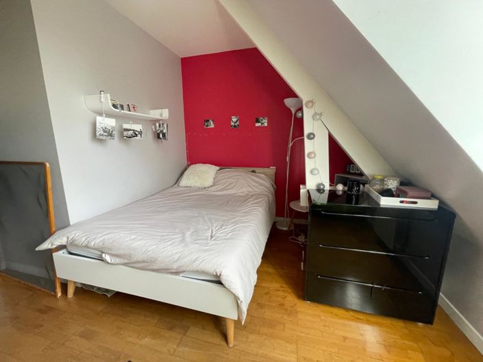 Image No.16-4 Bed House for sale