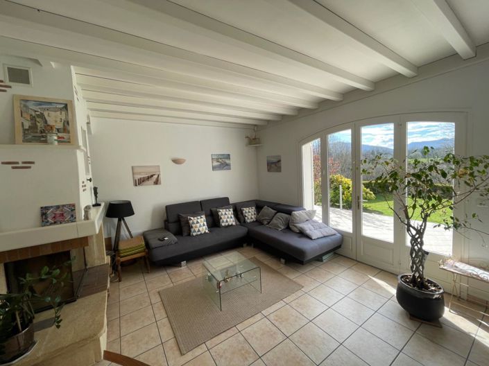 Image No.6-4 Bed House for sale