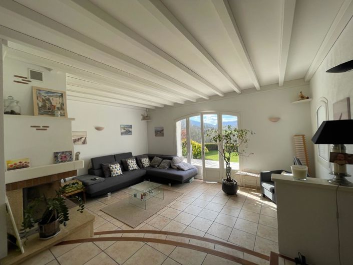 Image No.7-4 Bed House for sale