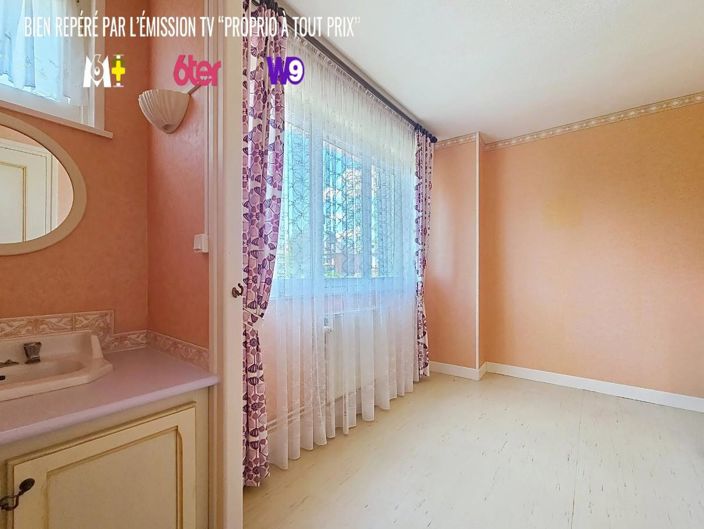 Image No.9-4 Bed House for sale