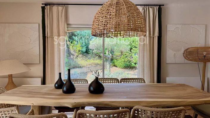 Image No.11-5 Bed House for sale