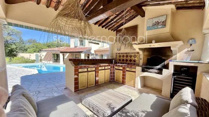 Image No.14-5 Bed House for sale