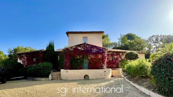 Image No.16-5 Bed House for sale