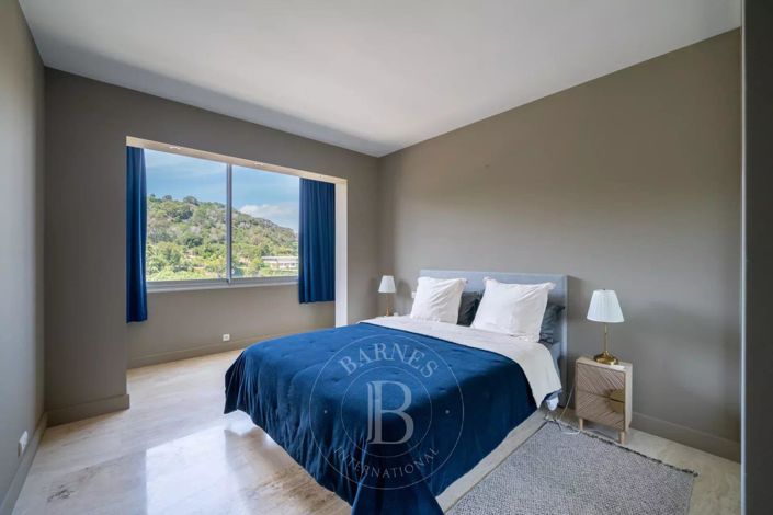 Image No.14-4 Bed Apartment for sale