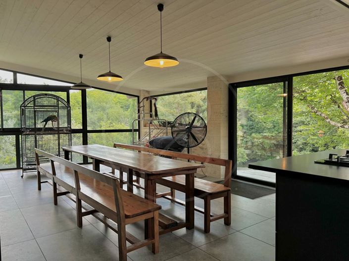 Image No.6-4 Bed House for sale