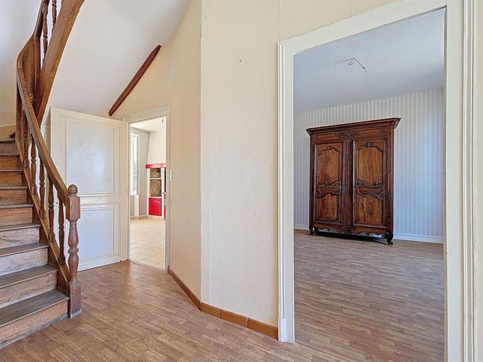 Image No.11-4 Bed House for sale