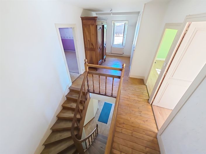 Image No.15-4 Bed House for sale