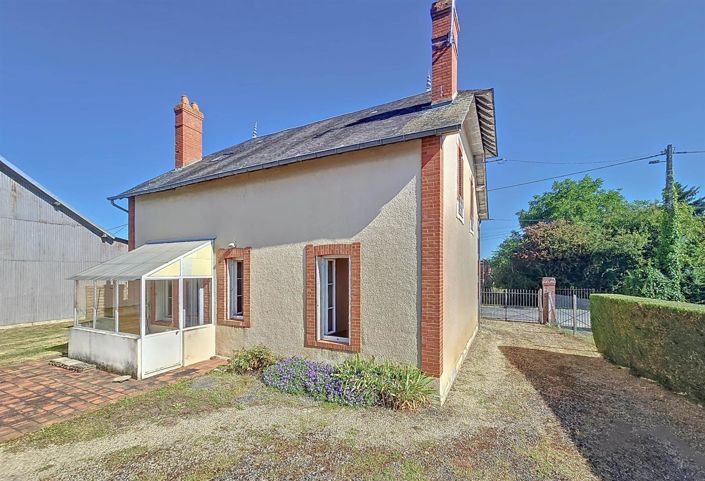 Image No.2-4 Bed House for sale