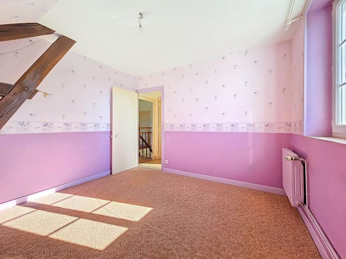 Image No.20-4 Bed House for sale