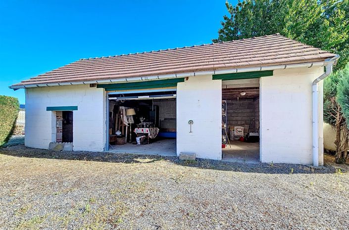 Image No.24-4 Bed House for sale