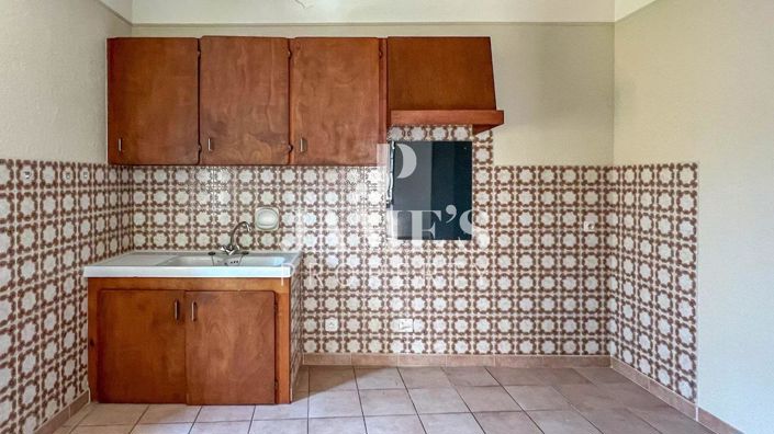 Image No.4-7 Bed House for sale