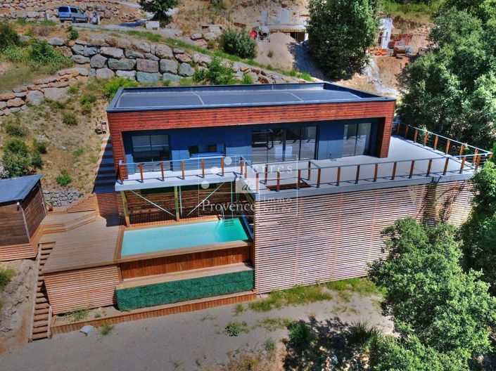 Image No.1-3 Bed House for sale