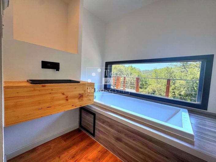 Image No.14-3 Bed House for sale