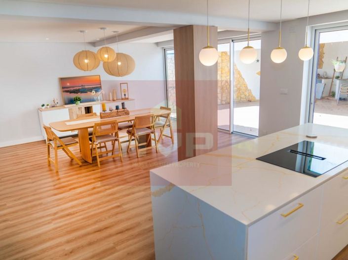 Image No.5-Maison de 4 chambres à vendre à Olhão