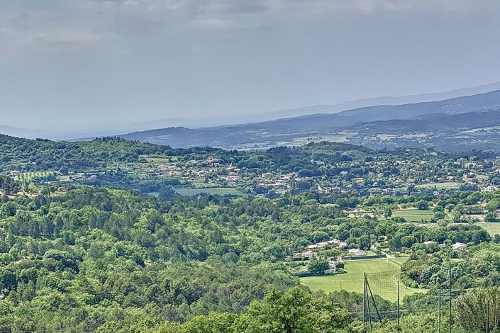 Image No.22-4 Bed House for sale