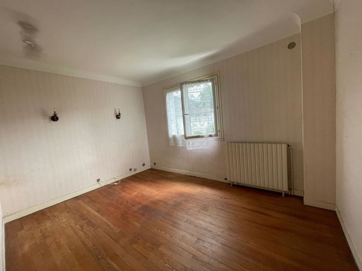 Image No.6-3 Bed House for sale