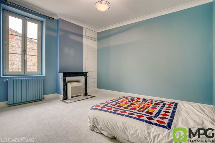 Image No.11-5 Bed House for sale