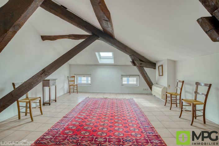 Image No.12-5 Bed House for sale