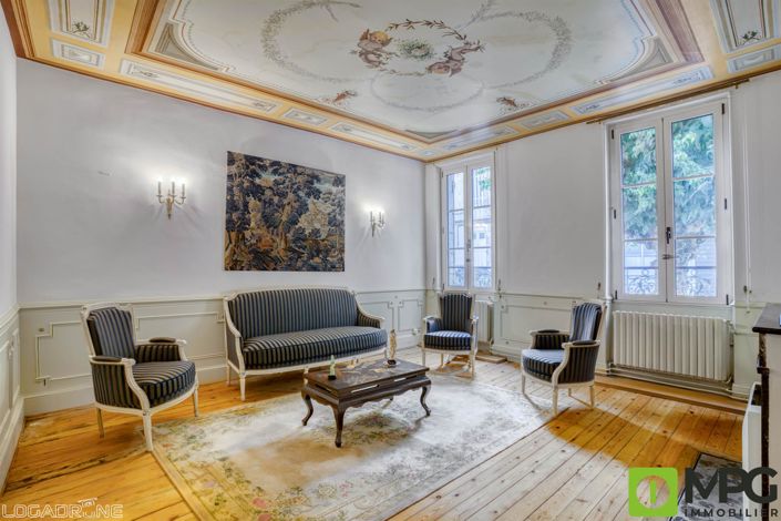 Image No.2-5 Bed House for sale