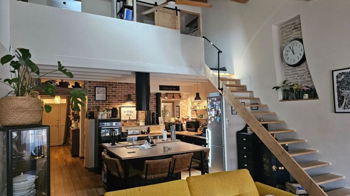 Image No.1-4 Bed Apartment for sale
