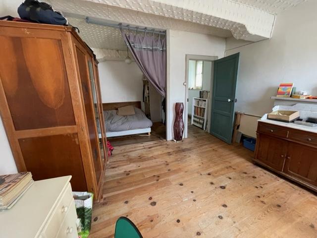 Image No.5-3 Bed House for sale