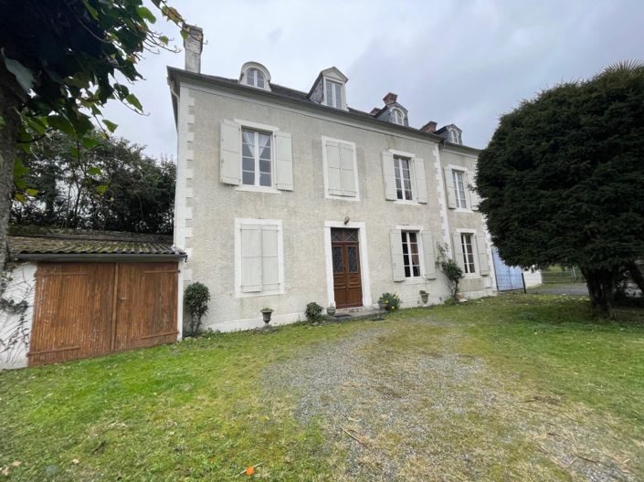 Image No.1-5 Bed House for sale