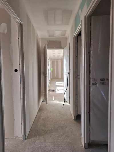 Image No.10-3 Bed House for sale