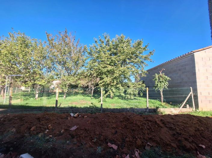 Image No.6-3 Bed House for sale